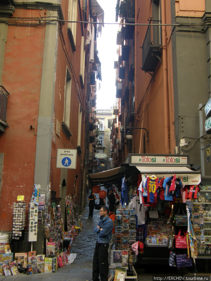 Прогулка по городу Неаполь Неаполь, Италия
