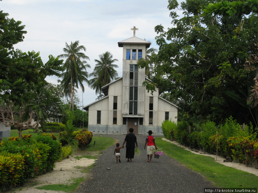 В селе Богия (католическая церковь) Папуа-Новая Гвинея