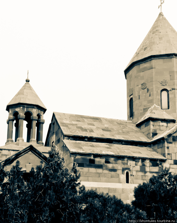 Монастырь Хор-Вирап (прямо рядом с Араратом) Армения