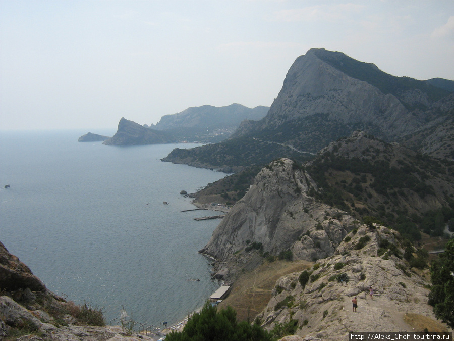 А это уже восточный Крым. Море у  Судака. Республика Крым, Россия