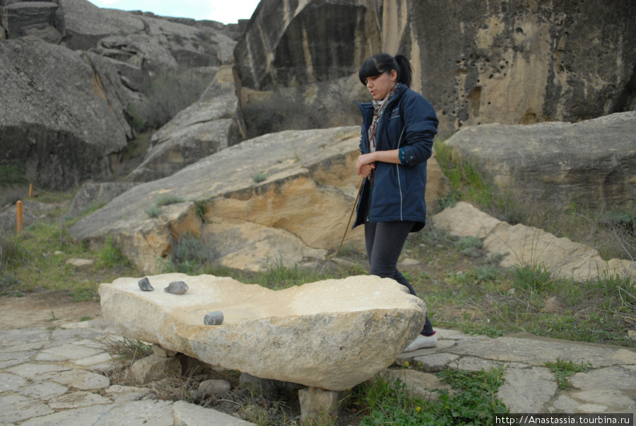 Каменная книга древнейшей человеческой истории Гобустан, Азербайджан