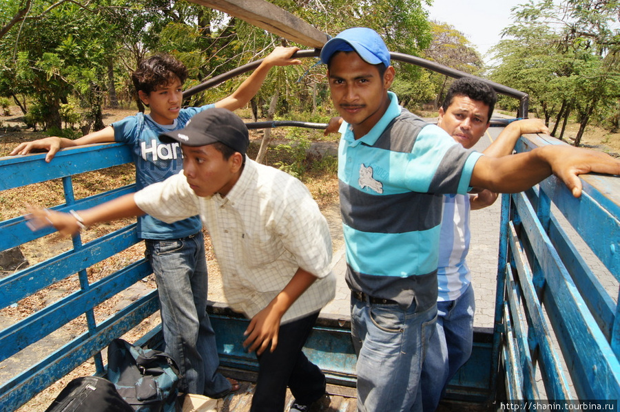 В кузове грузовика Остров Ометепе, Никарагуа