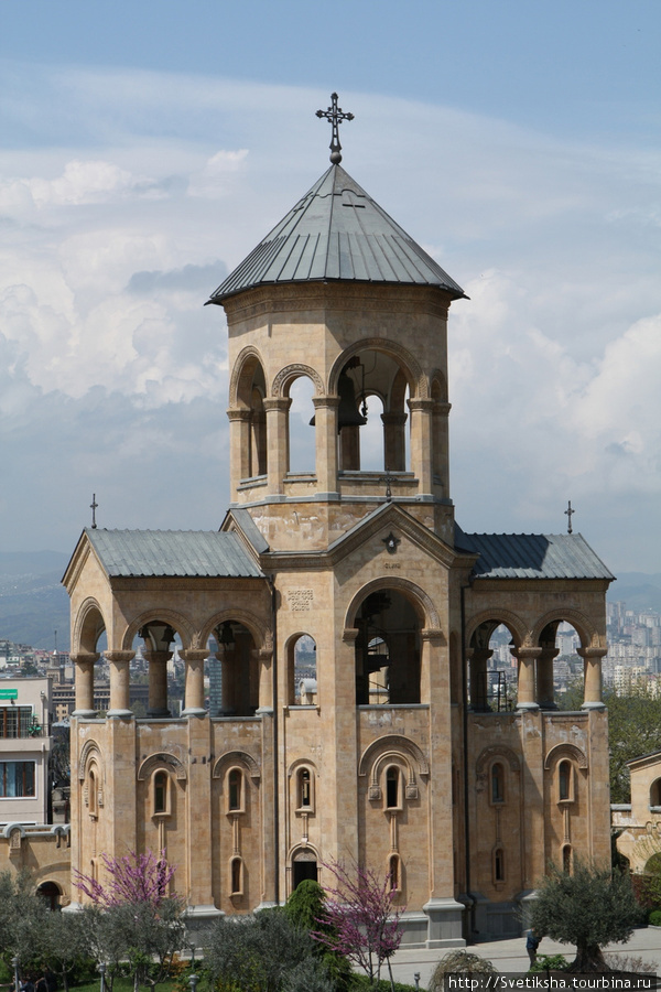 Грузинский вариант Храма Христа Спасителя Тбилиси, Грузия