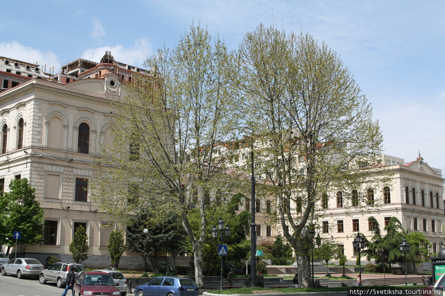 Главная артерия города - Проспект Руставели Тбилиси, Грузия