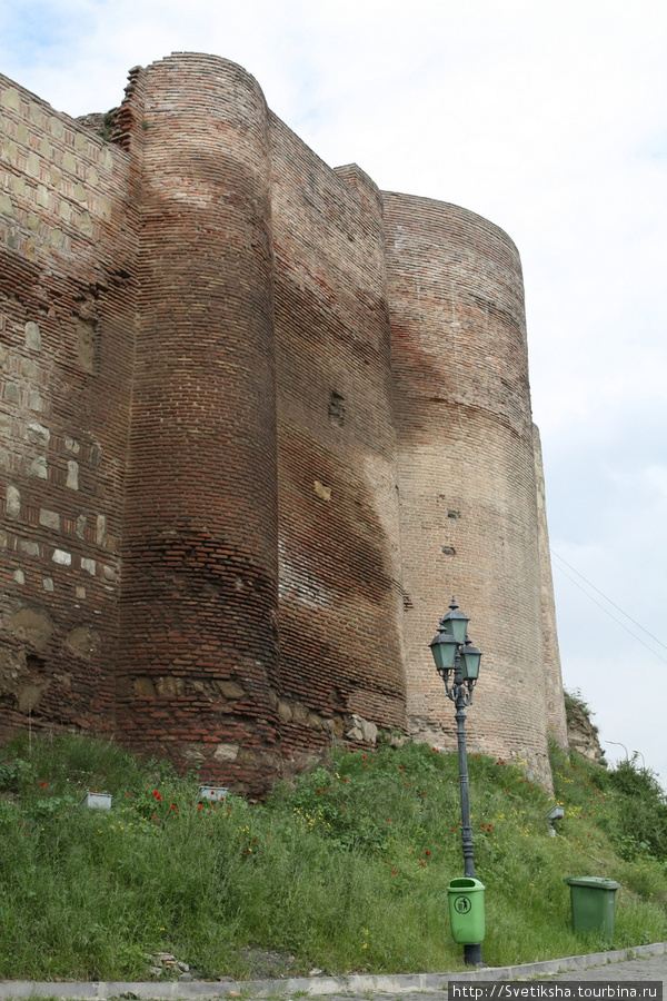 Нарикала - древняя крепость в центре Тбилиси Тбилиси, Грузия