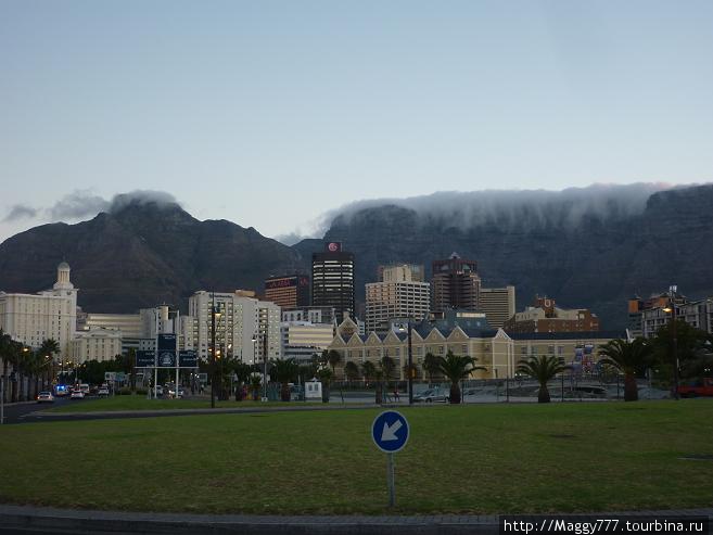 Столовая гора — сверху скатерть. Кейптаун, ЮАР
