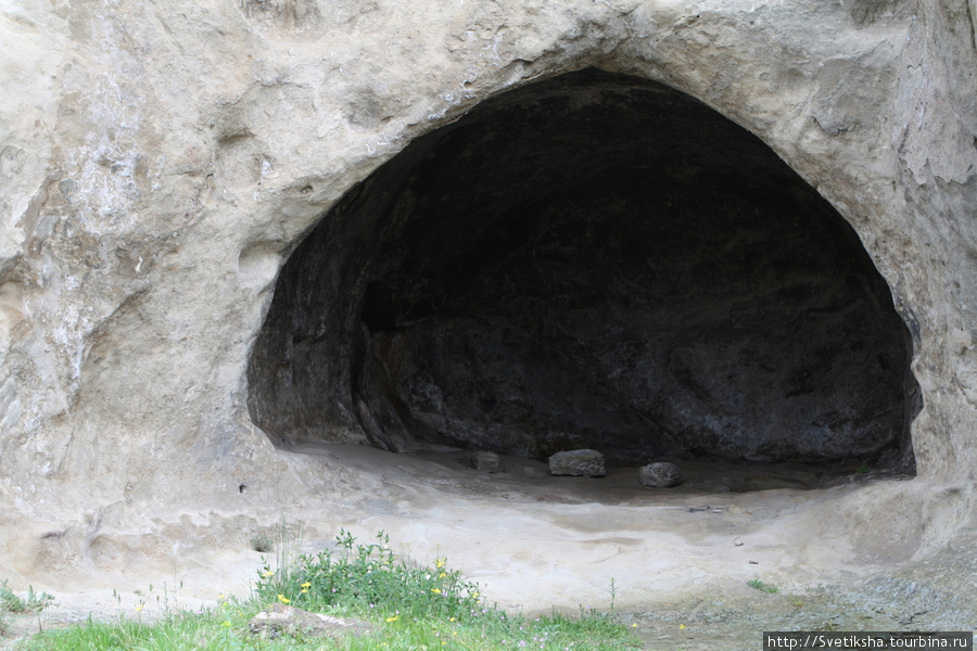 Божья Крепость - пещерный город Уплисцихе