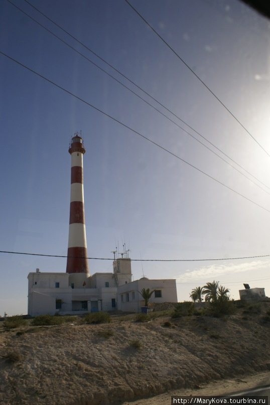маяк на о. Джерба Тунис