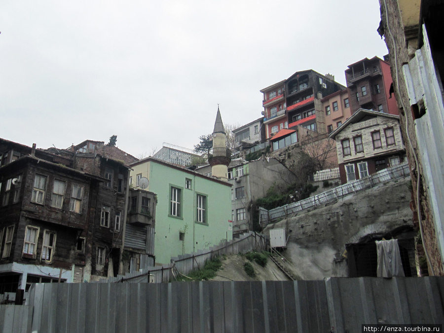Прогулки по городу. От Эмененю до Церкви ключей Стамбул, Турция