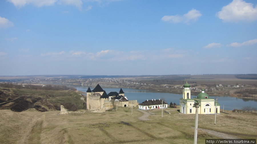 Хотин (2011.03). Хотинская крепость Хотин, Украина