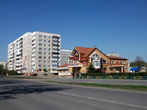 На главной улице Заринска — проспекте Строителей.