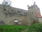 Крепость Нового Сонча 13 века, вернее то, что от нее осталось после советских войск..