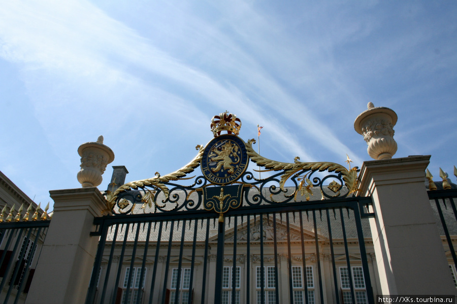 дворец Ноордейнде — рабочая резиденция королевы Гаага, Нидерланды