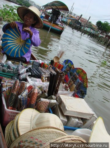 Торговка на реке Чао Прая Таиланд