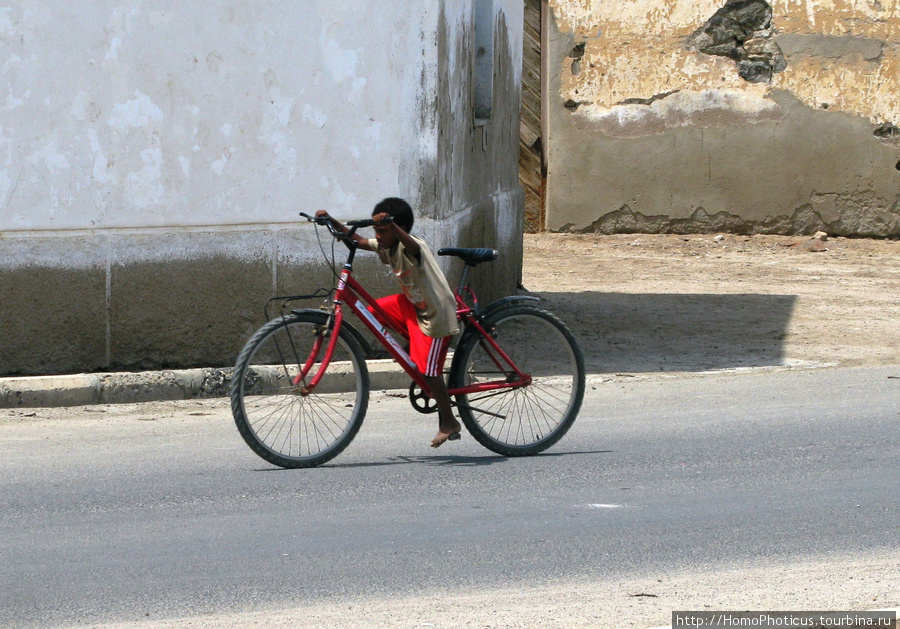 На улицах Массауа Эритрея