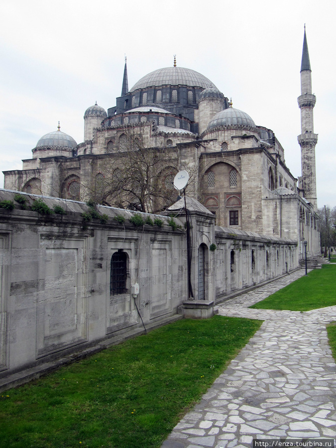 Мечеть наследника. Стамбул, Турция