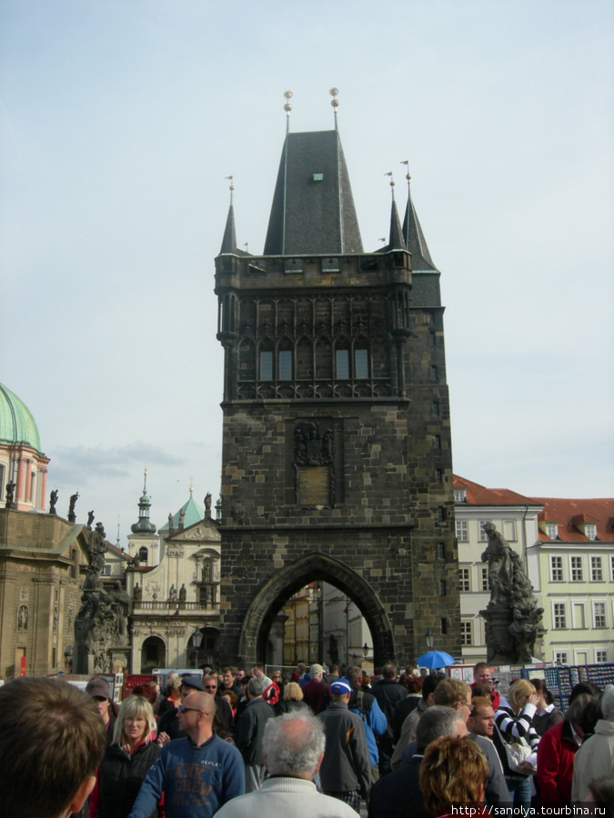 Прага, выход с Карлова моста Прага, Чехия