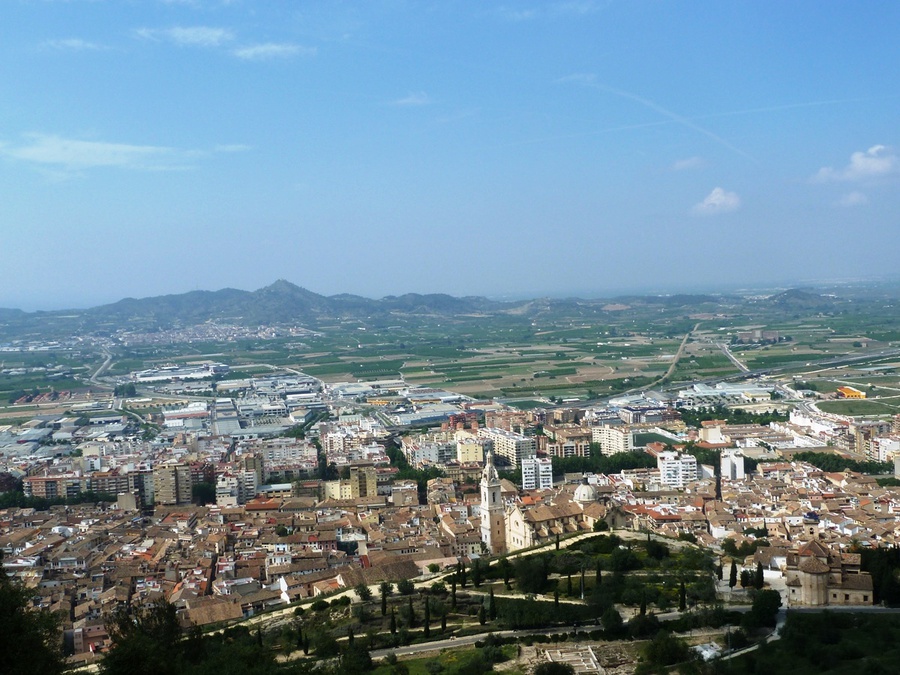 Хатива: взгляд с вершины Автономная область Валенсия, Испания