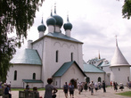 Вход в храм Преподобного Сергия Радонежского.