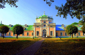 Дворец — главное сооружение в загородной увеселительной усадьбе графа Петра Борисовича Шереметева в Кускове. «Большой дом», как называли Дворец в XVIII веке, строился в 1769—1775 годы