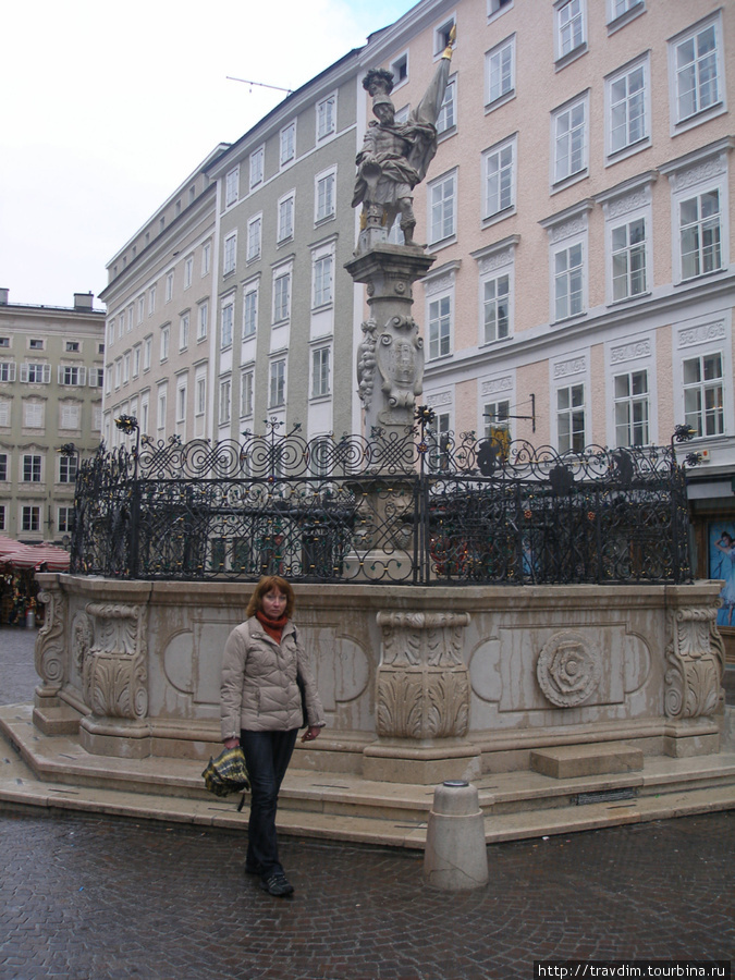 Статуя Святого Флориана. Зальцбург, Австрия