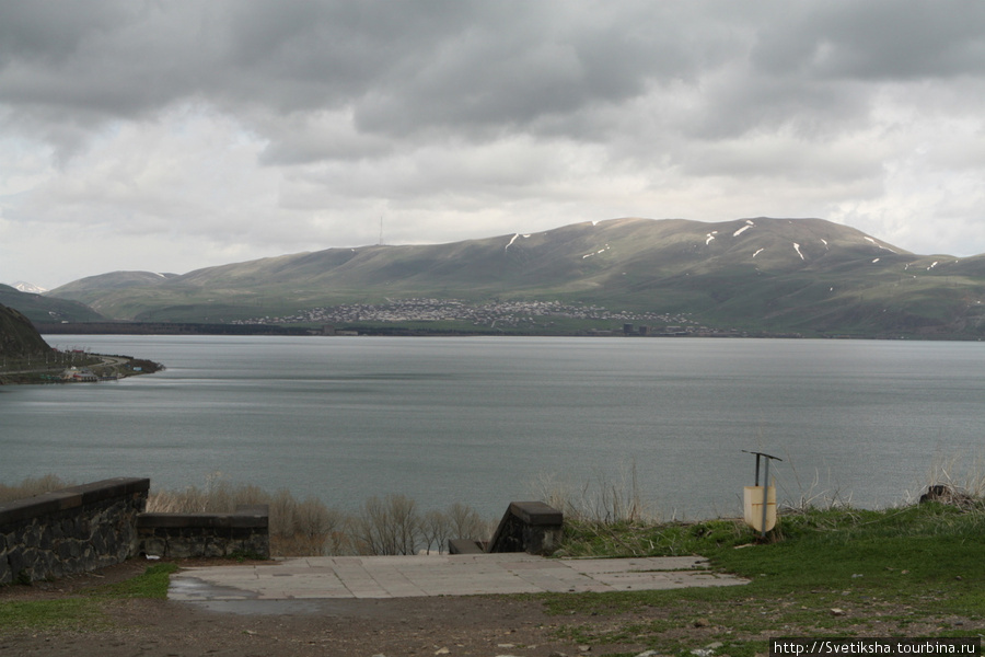 Севан - самое большое горное озеро в Евразии Севан, Армения