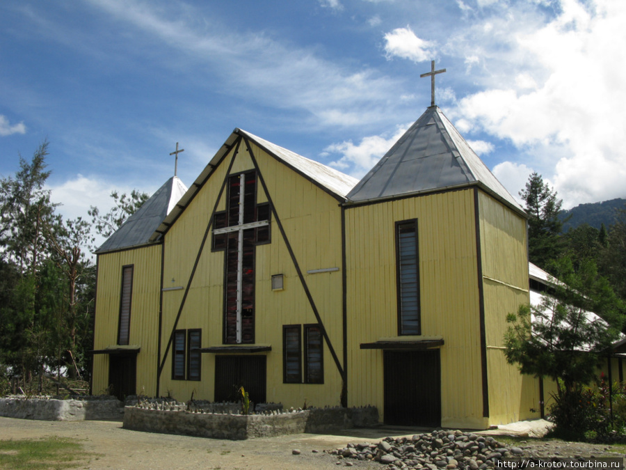 Главный католический собор Провинция Симбу, Папуа-Новая Гвинея