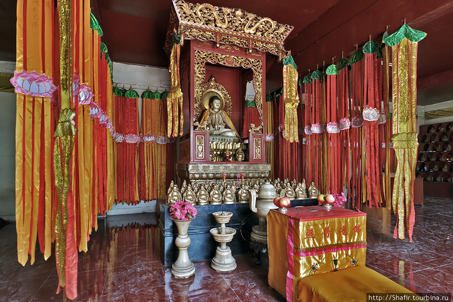 «Железная пагода» Кайфэн, Китай
