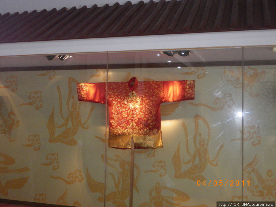 Традиционный набор для шопинга в Китае Санья, Китай