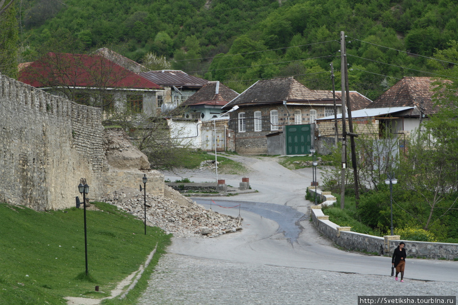 В гостях у хана Шеки, Азербайджан