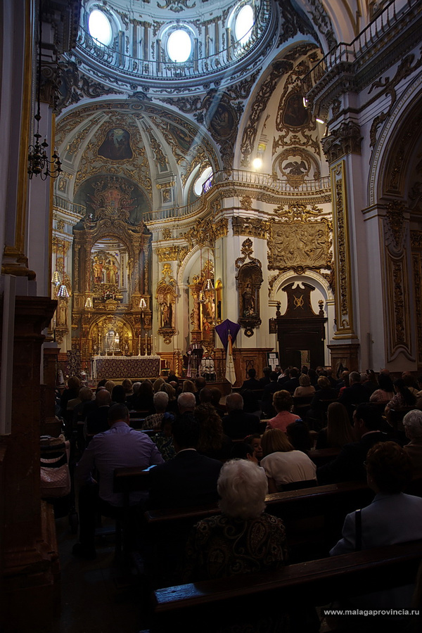 Церкви Малаги. Церковь Iglesia de Los Santos Martires Малага, Испания