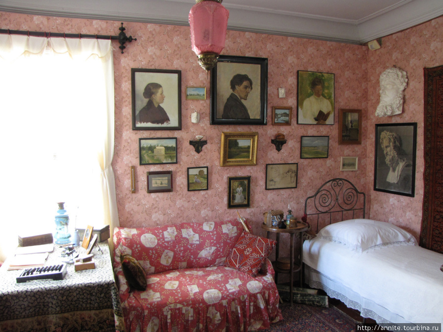 Комната М. П.Чеховой. Мелихово, Россия