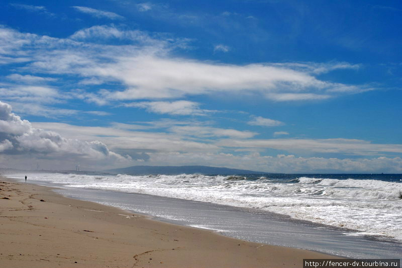 Пляжи Санта-Моники — наверное лучшее место для прогулок у океана. Штат Калифорния, CША