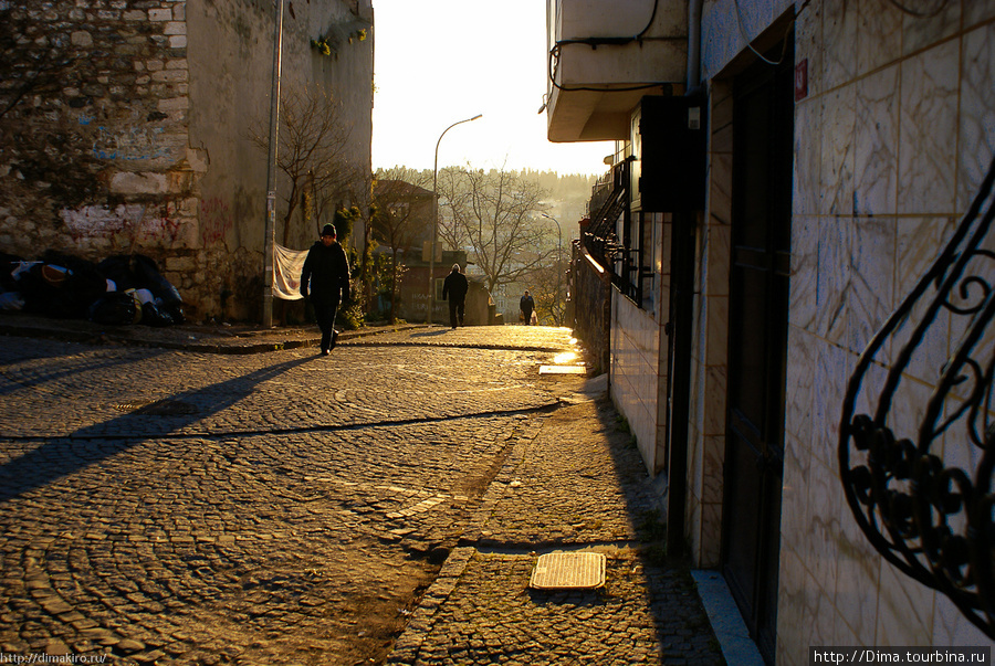 Солнце на улочках Стамбул, Турция