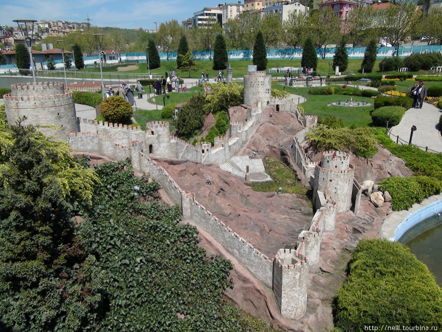 Крепость Румели Хисары в Стамбуле Стамбул, Турция