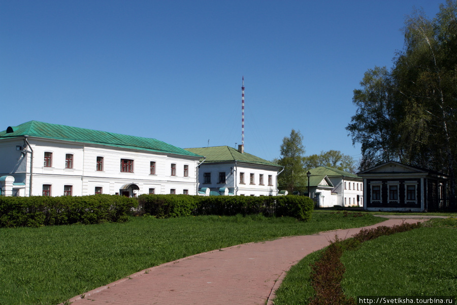 Усадьба Некрасова в пригороде Ярославля Карабиха, Россия