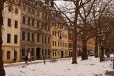 Единственная улица в Дрездене, на которой сохранились оригинальные здания — Hauptstraße.