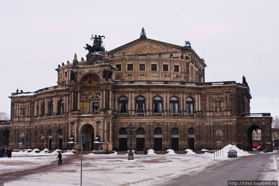 Оперный театр Дрезден, Германия