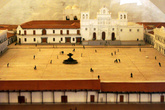 Макет центральной площади Антигуа с кафедральным собором