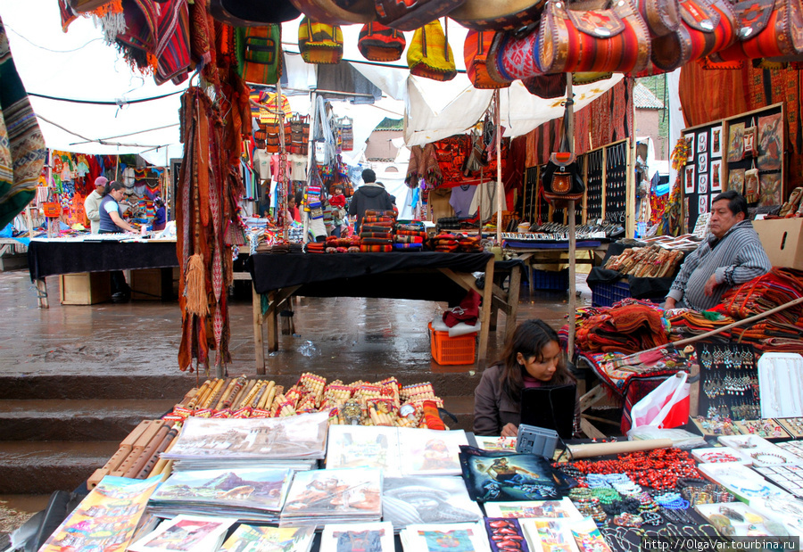 Перуанский рынок Ольянтайтамбо, Перу