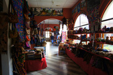 Сувениры на рынке в Антигуа