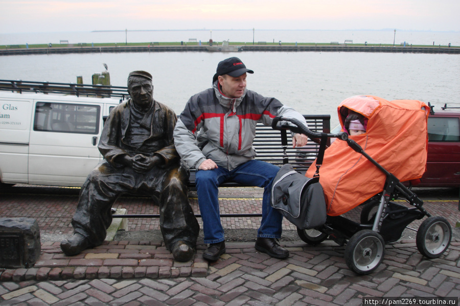 Волендам милый городок. Пока не сезон - февраль 2011 Волендам, Нидерланды