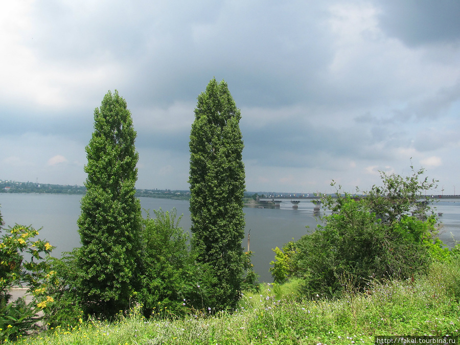 Николаев. От Яхт-клуба до Варваровского моста. Николаев, Украина