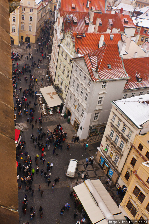 Виды Праги с башни Староместской ратуши. Прага, Чехия