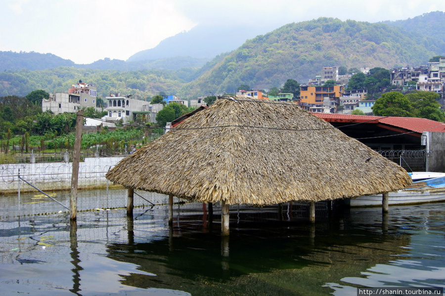 Следы повышения уровня озера Сантьяго Атитлан, Гватемала