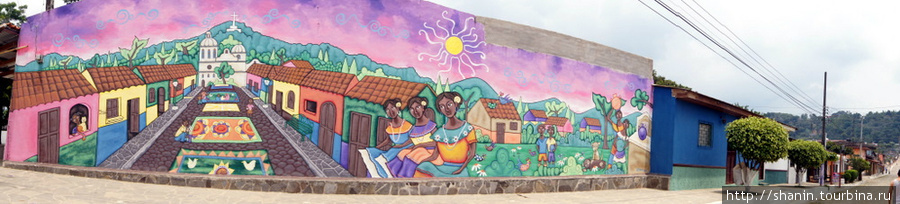 Огромная картина на стене дома Концепсьон-де-Атако, Сальвадор
