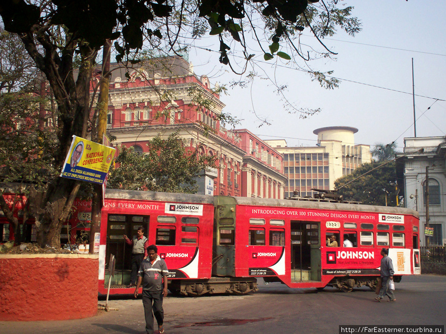 Красный трамвай Калькутты Калькутта, Индия