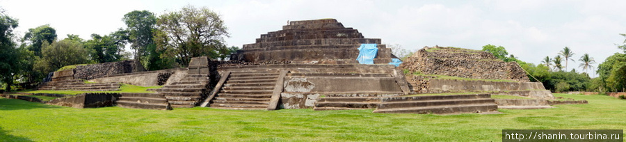 Пирамида в Тазумале Чалчуапа, Сальвадор