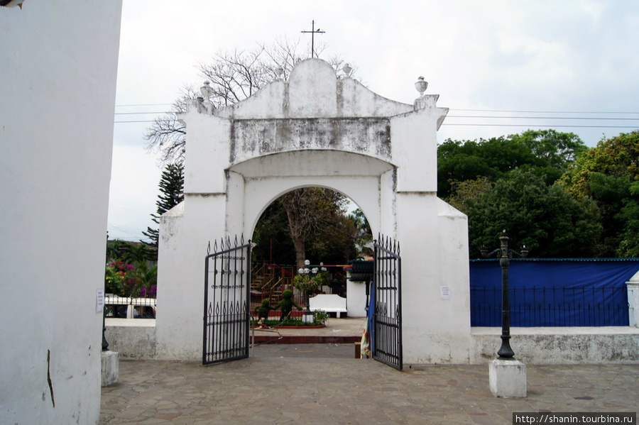 Церковь Святого Иакова Чалчуапа, Сальвадор