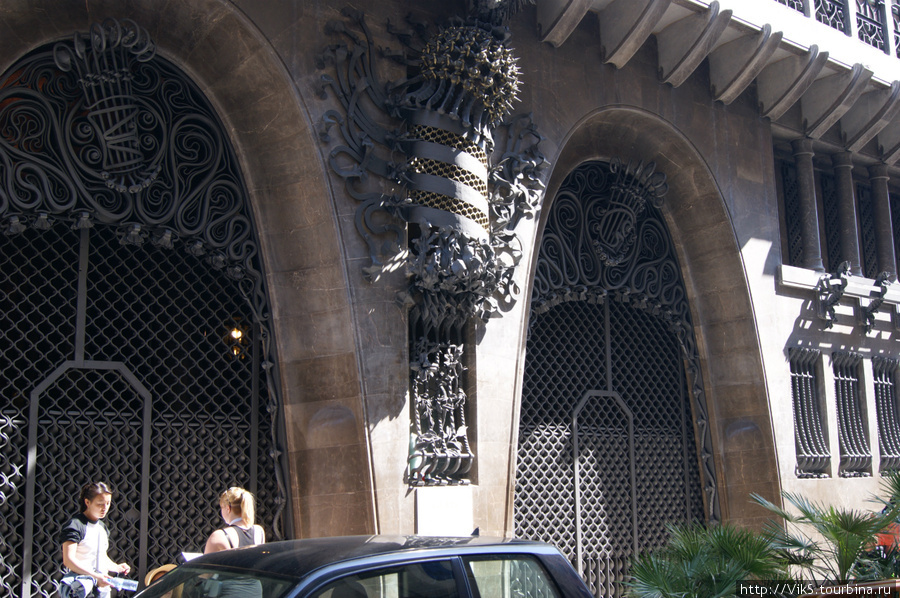 Просто понравились элементы здания Барселона, Испания